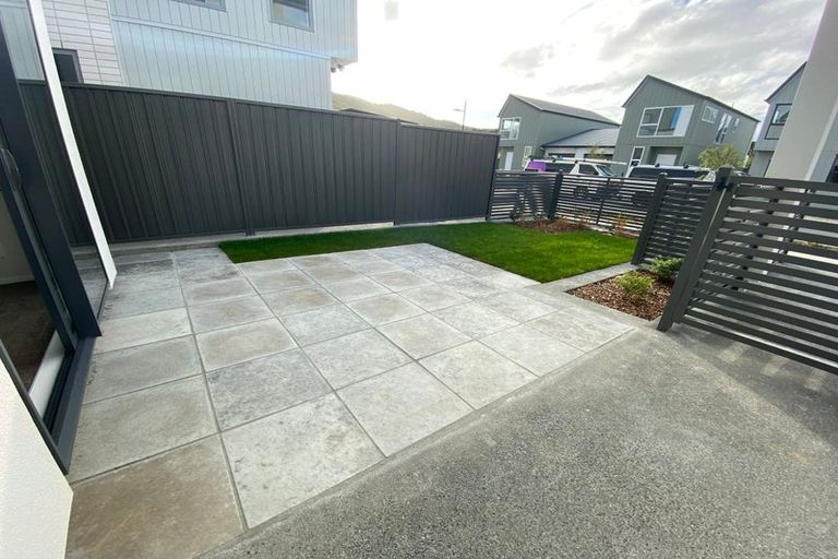 Photo of property in 23 Koreke Close, Kenepuru, Porirua, 5022