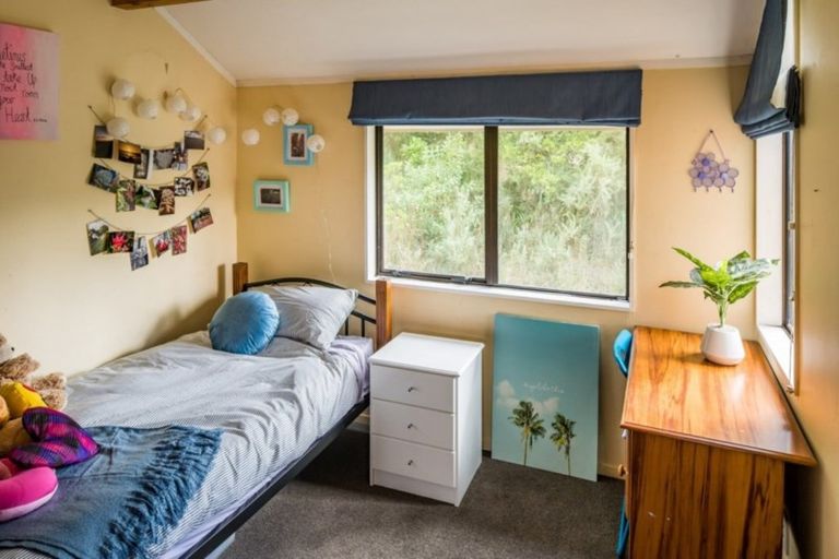 Photo of property in 5 Kedge Lane, Whitby, Porirua, 5024