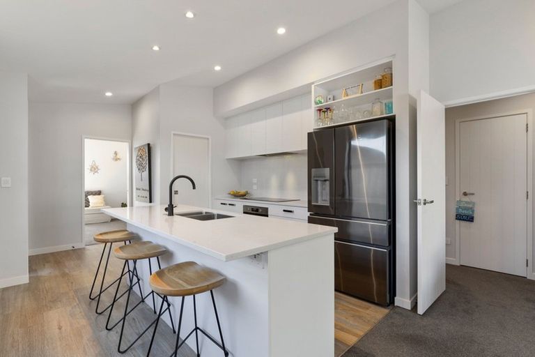 Photo of property in 64 Franks Way, Papamoa Beach, Papamoa, 3118