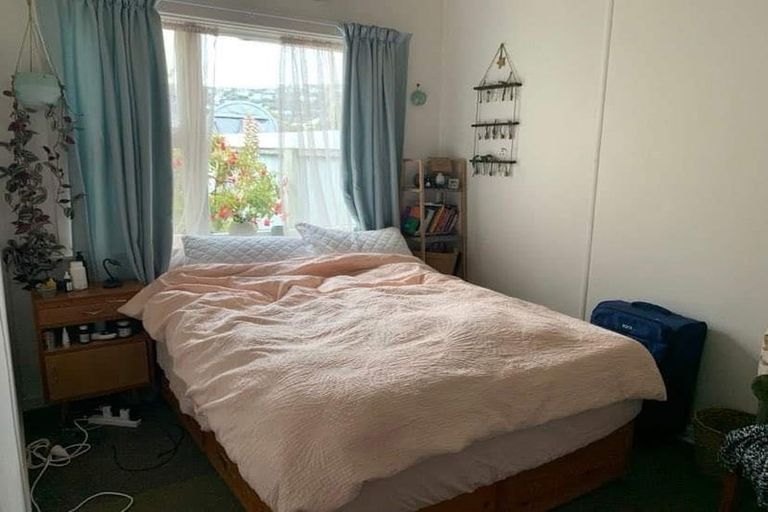 Photo of property in 33 Wakefield Avenue, Sumner, Christchurch, 8081