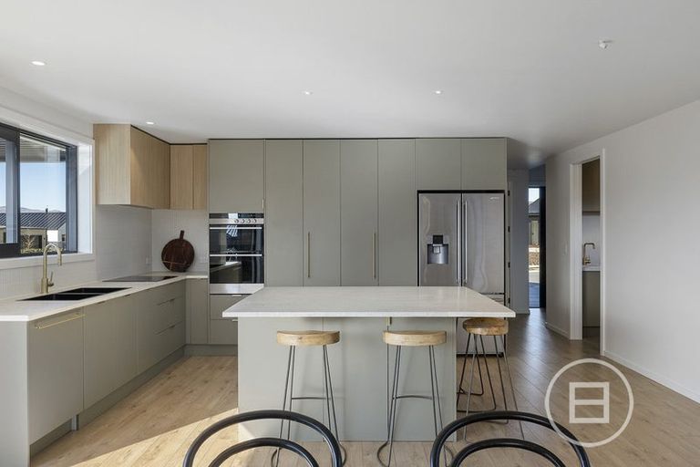 Photo of property in 21 Marjon Drive, Wanaka, 9305