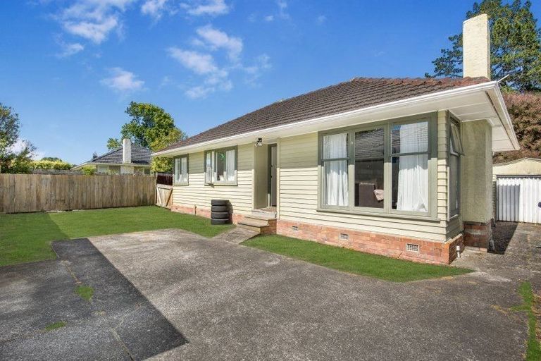 Photo of property in 88 Kervil Avenue, Te Atatu Peninsula, Auckland, 0610
