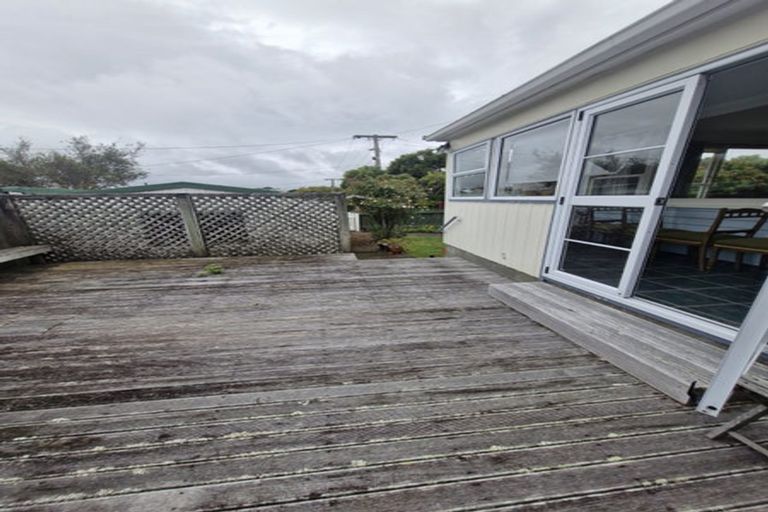 Photo of property in 15 Cook Street, Karori, Wellington, 6012