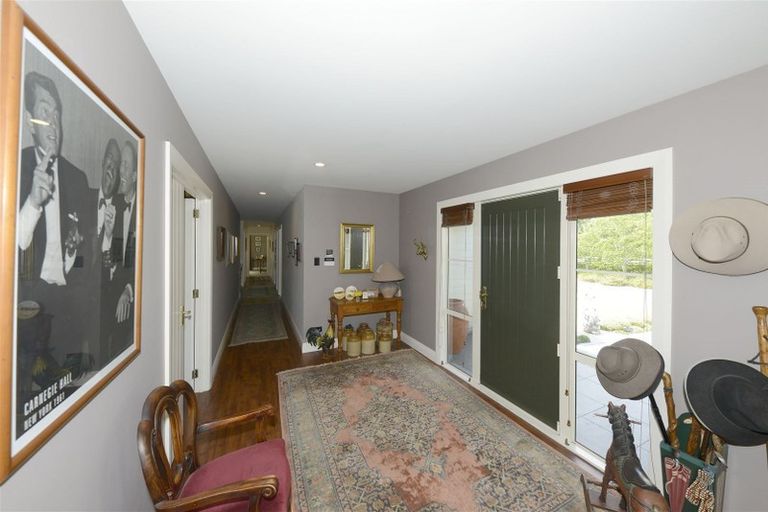 Photo of property in 16 Oak Tree Lane, Rolleston, 7614