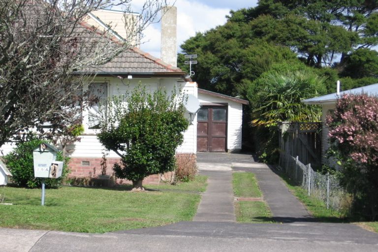 Photo of property in 26 Strid Road, Te Atatu South, Auckland, 0610