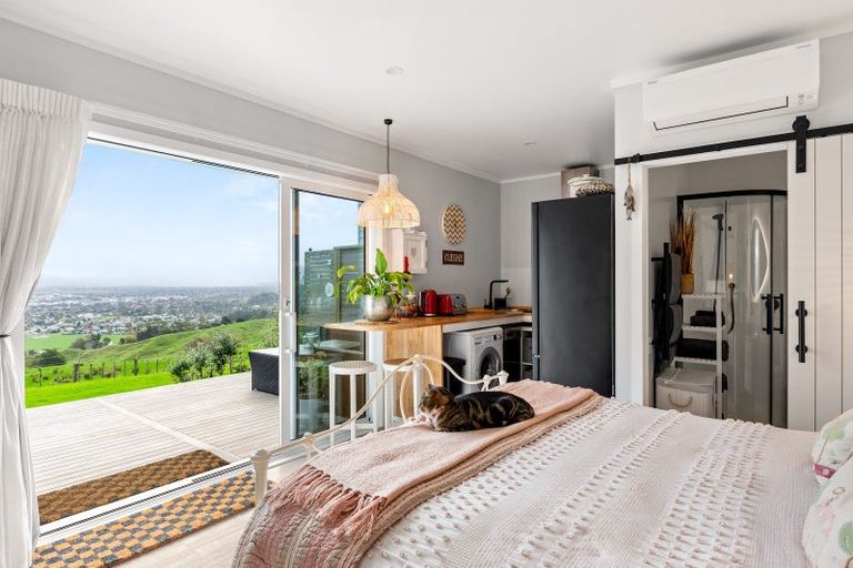 Photo of property in 225 Wheatstone Road, Wainui, Gisborne, 4073