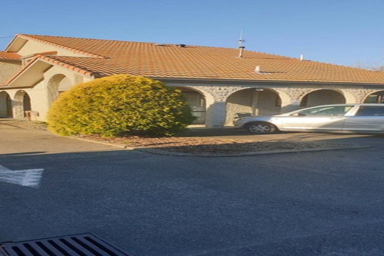 Photo of property in 665 Pioneer Highway, Highbury, Palmerston North, 4412