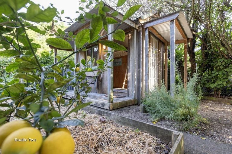 Photo of property in 144 Tilley Road, Paekakariki, 5034