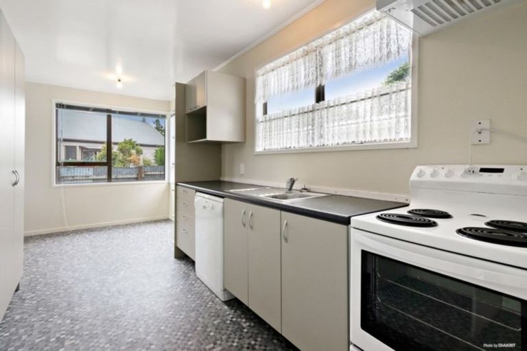 Photo of property in 4 Romilly Court, Papakura, 2110