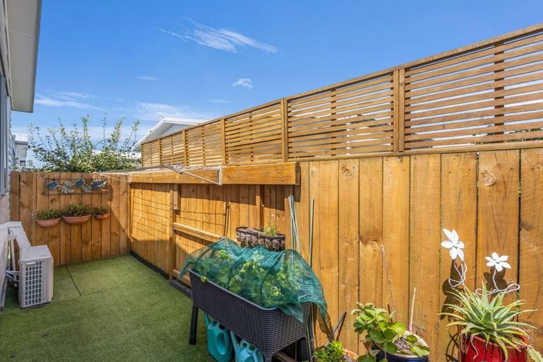 Photo of property in 304/11 Kamahi Crescent, Papamoa Beach, Papamoa, 3118