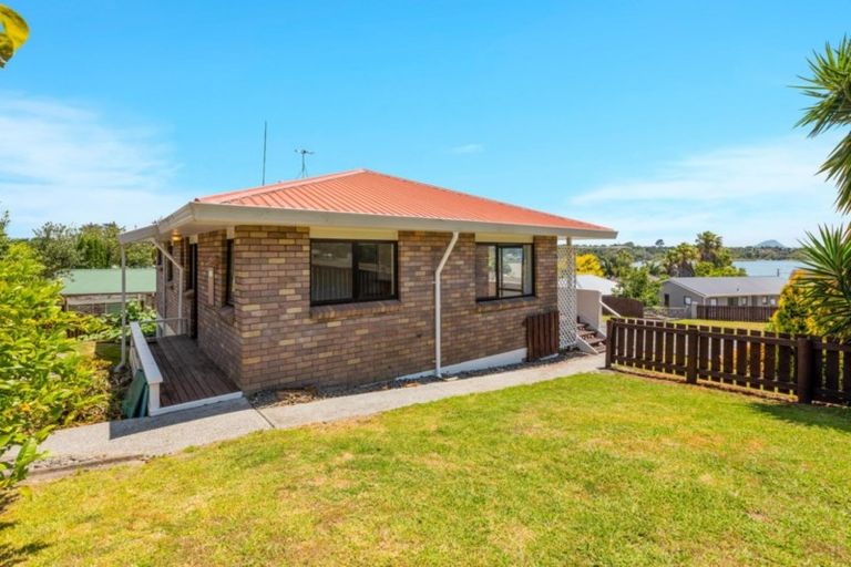 Photo of property in 70 James Cook Drive, Welcome Bay, Tauranga, 3112