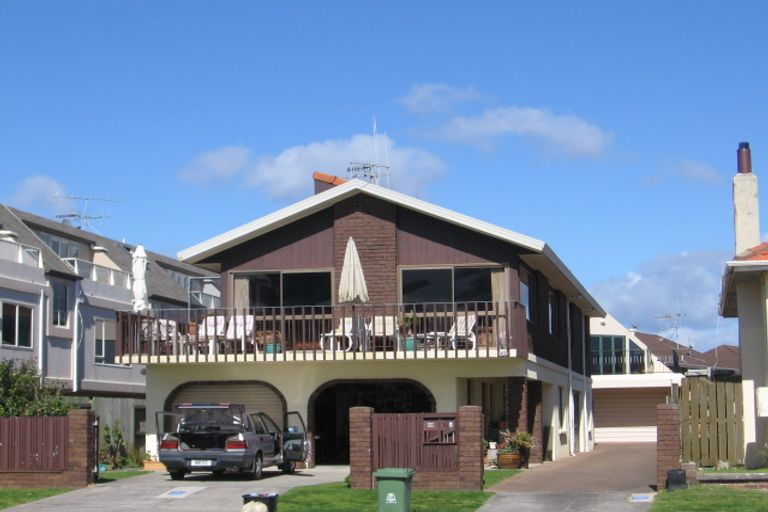 Photo of property in 40b Marine Parade, Mount Maunganui, 3116