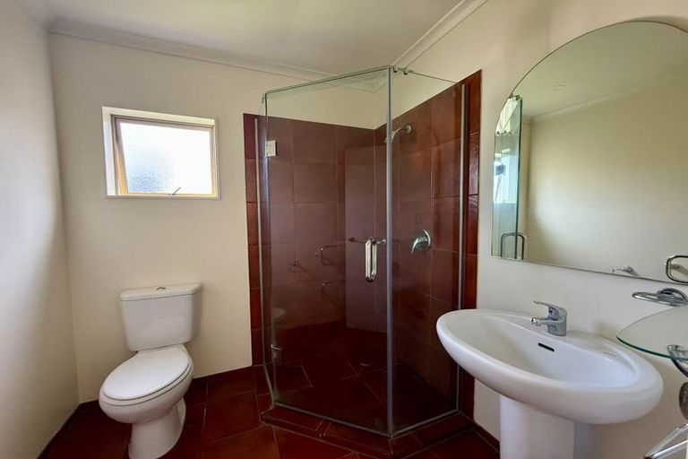 Photo of property in 10 Glendhu Road, Bayview, Auckland, 0629