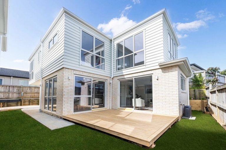 Photo of property in 6b Kaimai Avenue, Massey, 0614