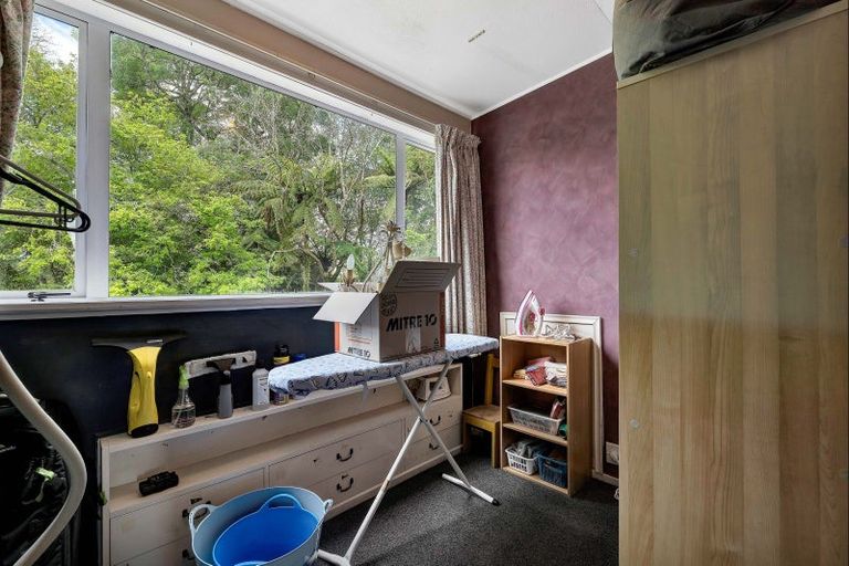 Photo of property in 3 Surrey Street, Stratford, 4332