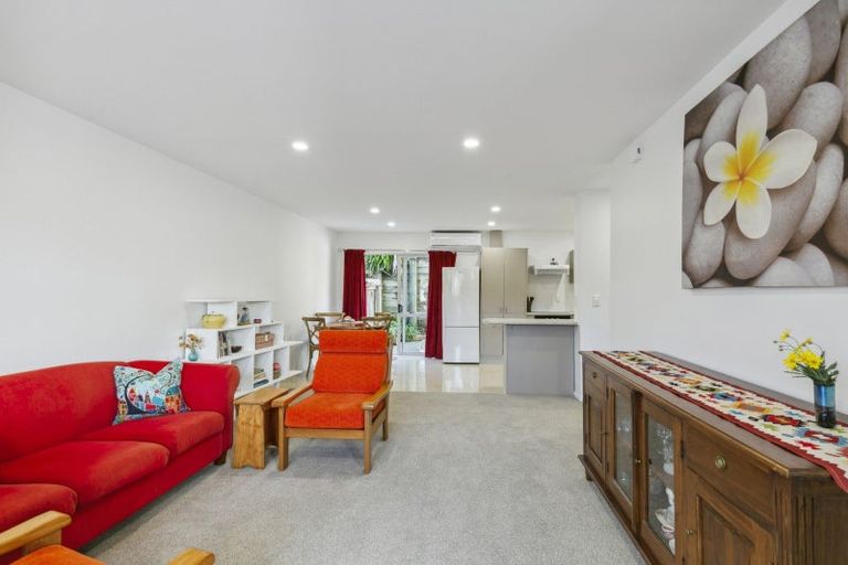 Photo of property in 33u3 Hiropi Street, Newtown, Wellington, 6021