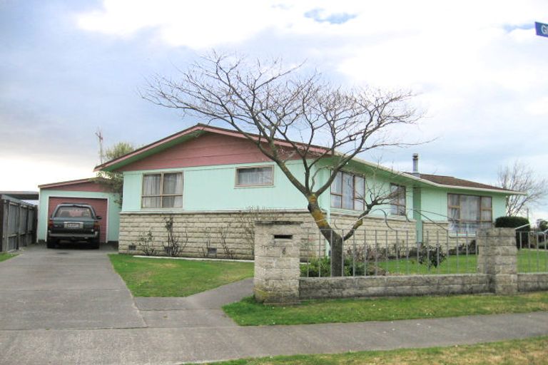 Photo of property in 8 Glamorgan Avenue, Tamatea, Napier, 4112