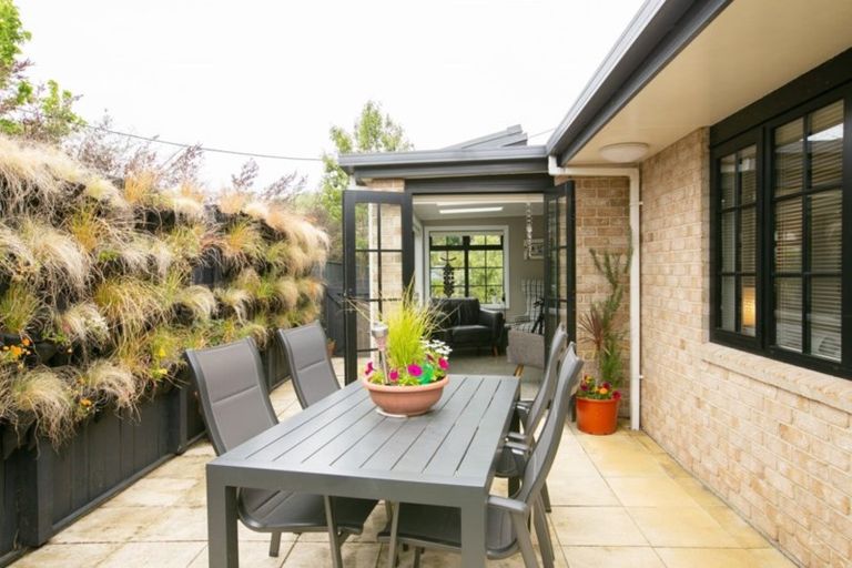 Photo of property in 44 Main Street, Greytown, 5712