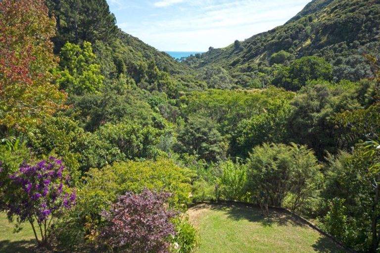 Photo of property in 79 Woods Road South, Colville, Coromandel, 3584