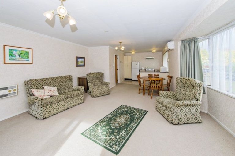 Photo of property in 14 Mountain View Place, Leeston, 7632