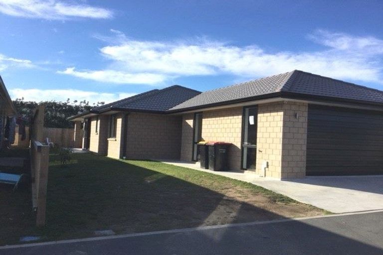 Photo of property in 15 Harakeke Way, Papamoa Beach, Papamoa, 3187