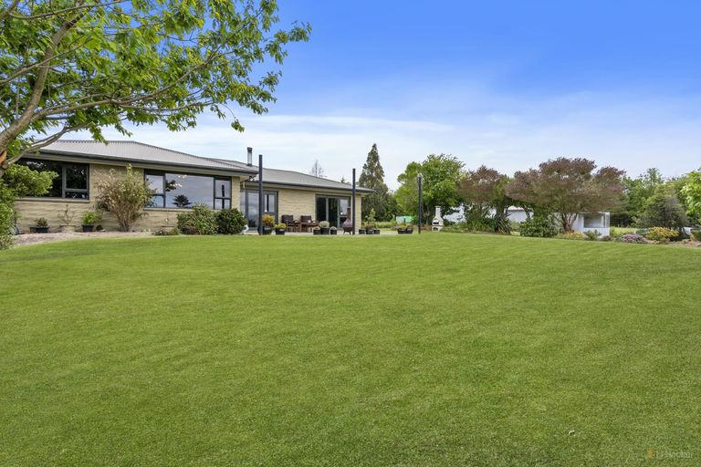 Photo of property in 964 Rolling Ridges Road, Levels Valley, Timaru, 7975