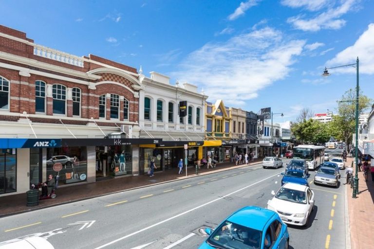 Photo of property in 290 George Street, Stokes Valley, Lower Hutt, 5019