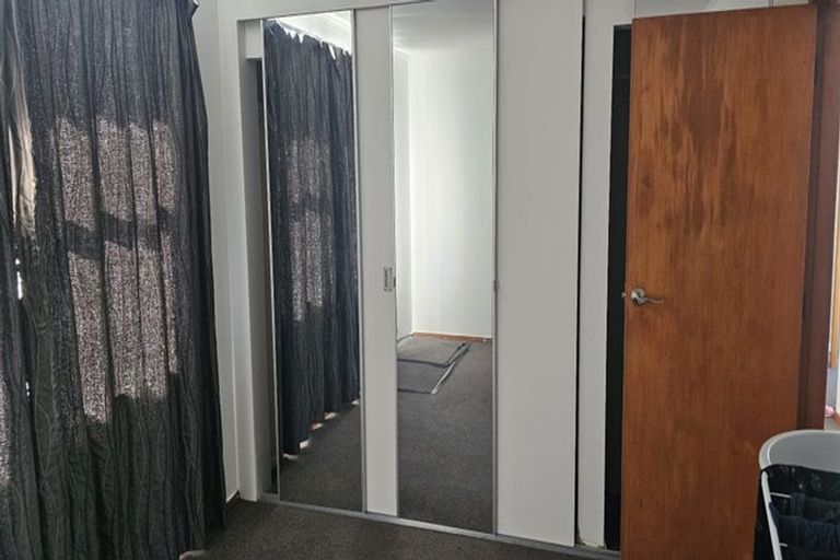 Photo of property in 87 Bell Street, Tawa, Wellington, 5028