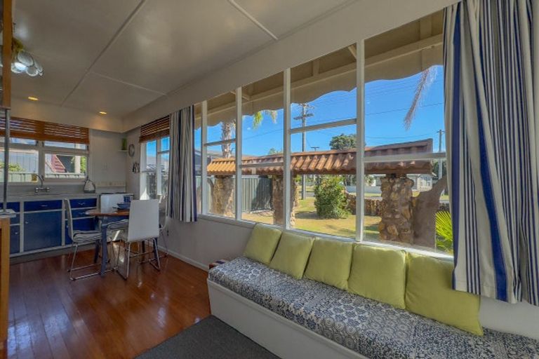 Photo of property in 120 Kiwi Road, Whangamata, 3620