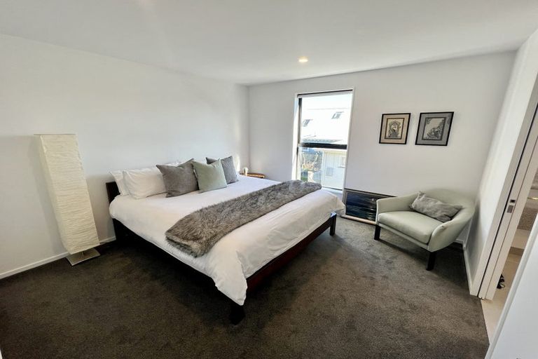 Photo of property in 261d Edgeware Road, Edgeware, Christchurch, 8013