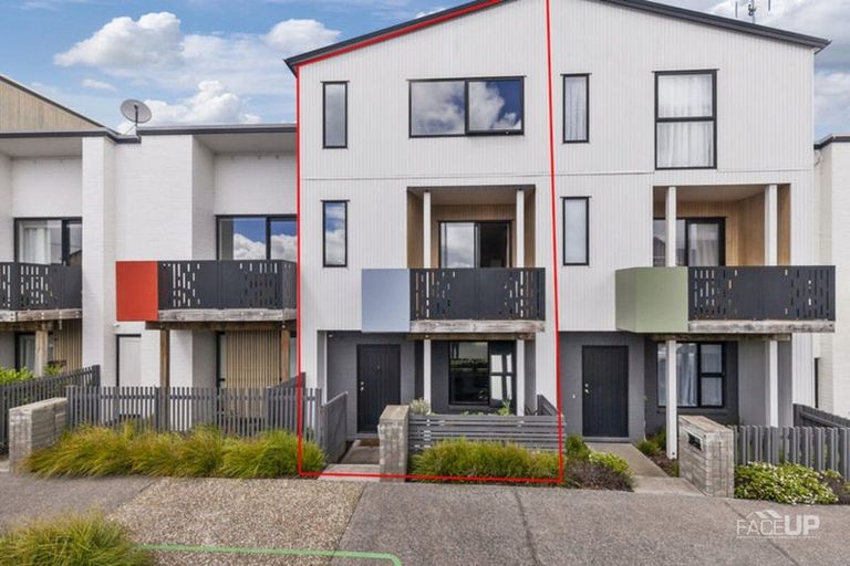 Photo of property in 7 Onekiritea Road, Hobsonville, Auckland, 0616