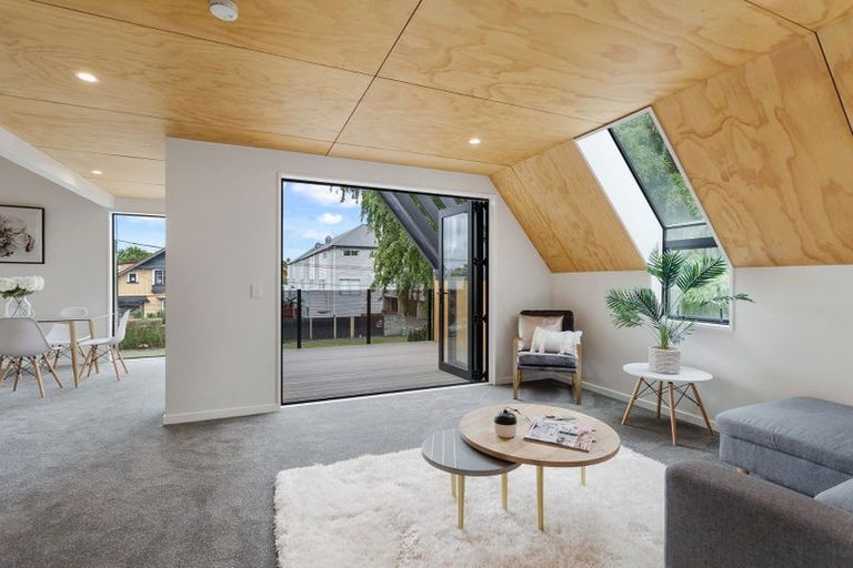 Photo of property in 4/448 Hereford Street, Linwood, Christchurch, 8011