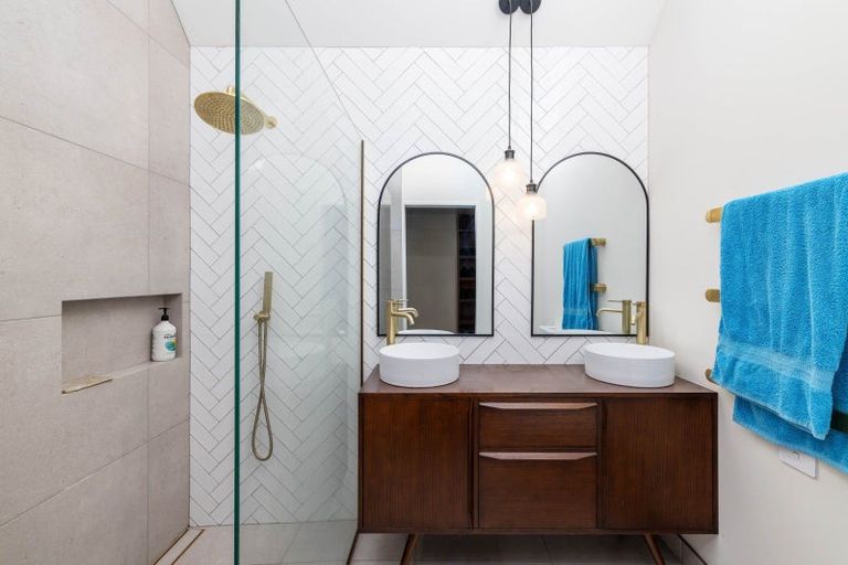 Photo of property in 2 Charles Street, Kaiapoi, 7630