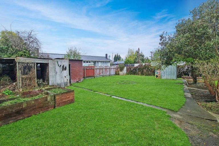 Photo of property in 11 Terrace Street, Marton, 4710