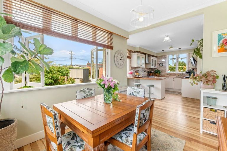 Photo of property in 16 Beaumaris Street, Outram, 9019