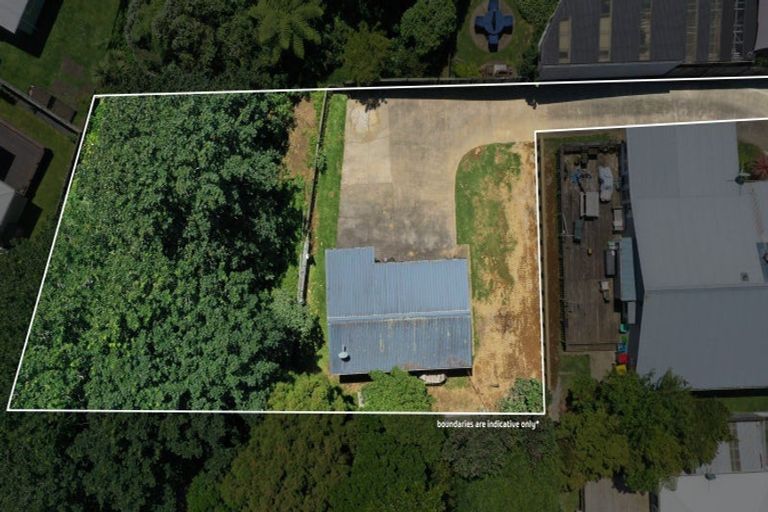 Photo of property in 9a Raniera Street, Glen Avon, New Plymouth, 4312