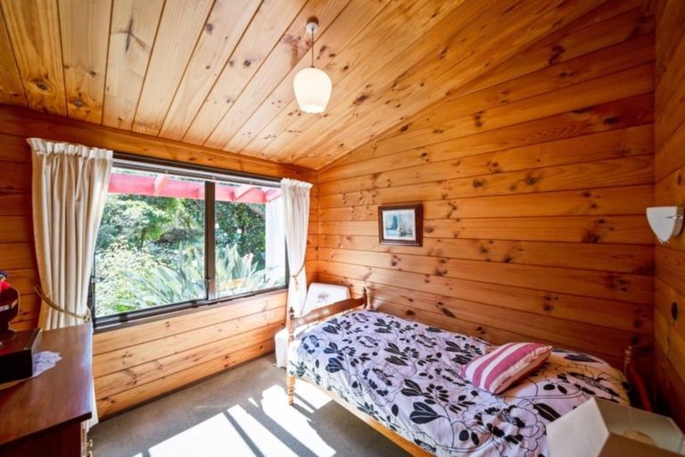 Photo of property in 37 Flint Road West, Stratford, 4332