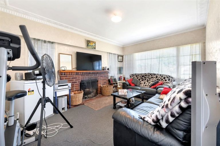Photo of property in 21 Franklin Avenue, Papatoetoe, Auckland, 2024