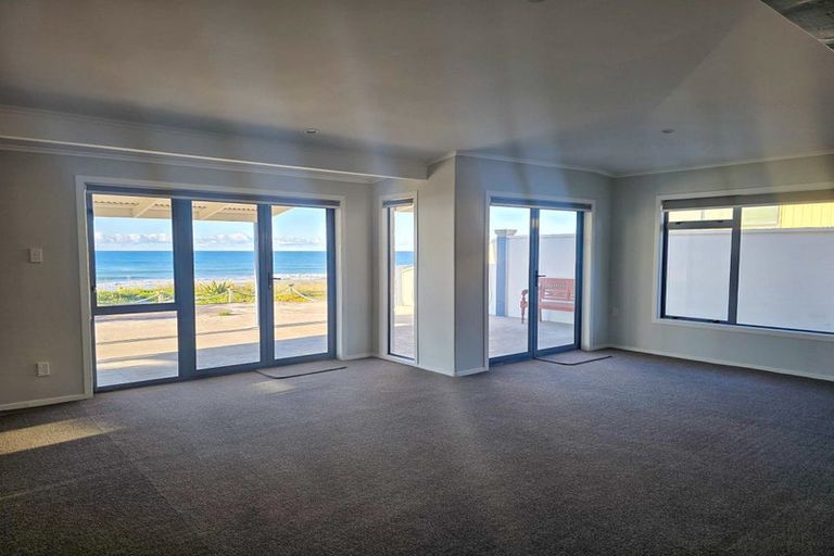 Photo of property in 233 Pukehina Parade, Pukehina, 3189
