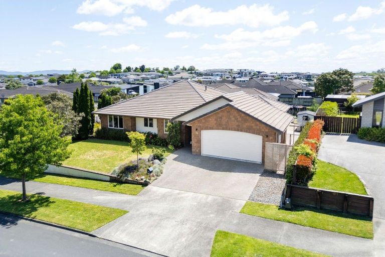 Photo of property in 52 Magellan Rise, Flagstaff, Hamilton, 3210