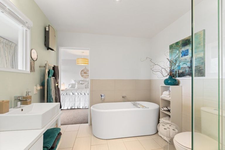 Photo of property in 23 Marina Drive, Waikawa, Picton, 7220