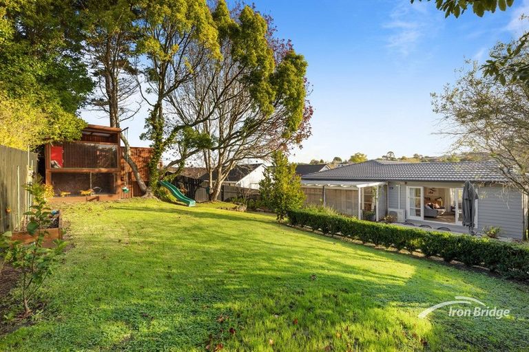 Photo of property in 65 Merriefield Avenue, Forrest Hill, Auckland, 0620