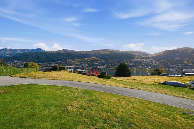 Photo of property in 18 Silverwood Lane, Kawarau Falls, Queenstown, 9300
