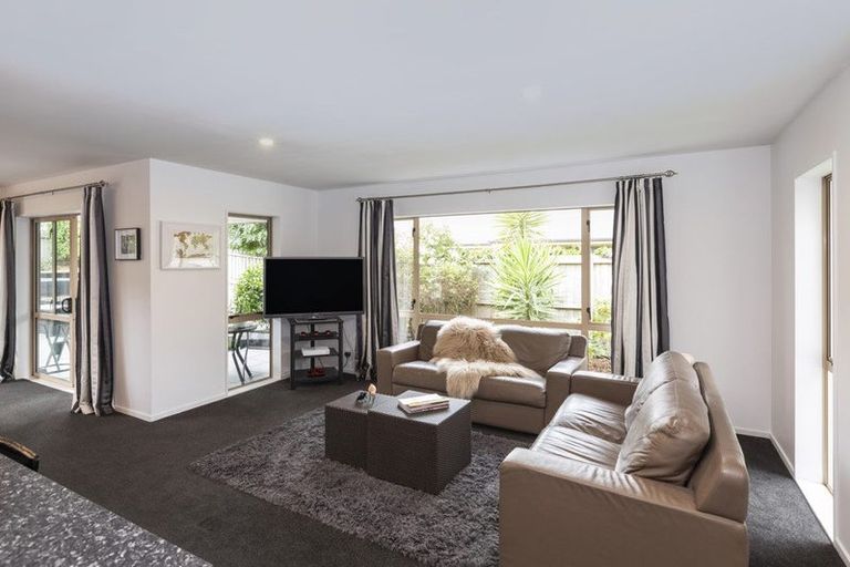 Photo of property in 65 Woodhurst Drive, Casebrook, Christchurch, 8051