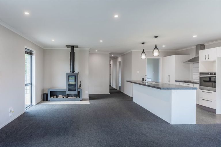 Photo of property in 130 Rowses Road, Aranui, Christchurch, 8061