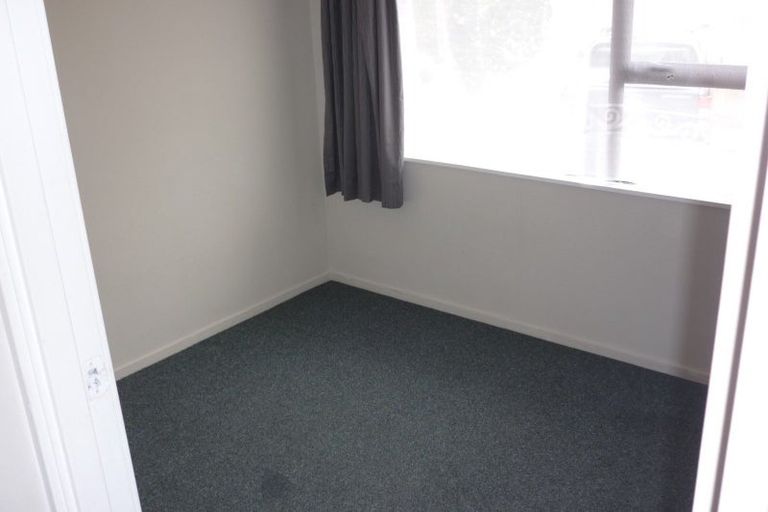Photo of property in 1/685 Pioneer Highway, Highbury, Palmerston North, 4412