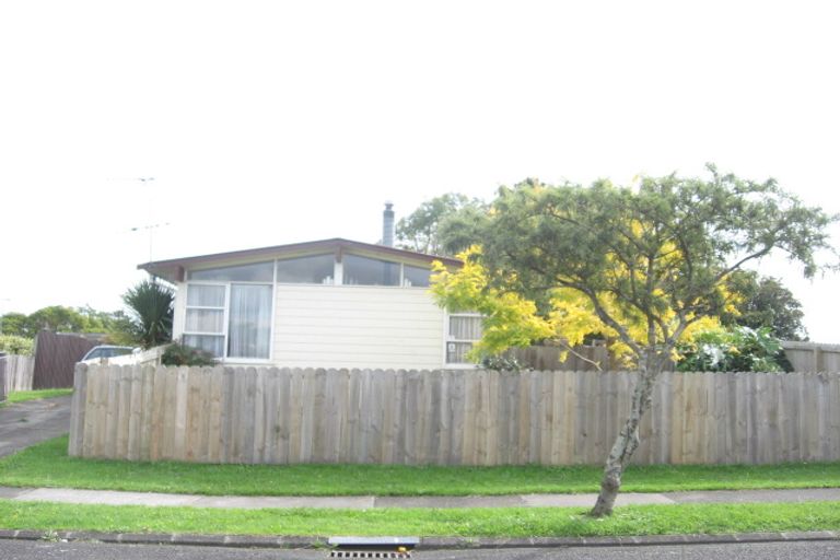 Photo of property in 25 Reelick Avenue, Pakuranga Heights, Auckland, 2010