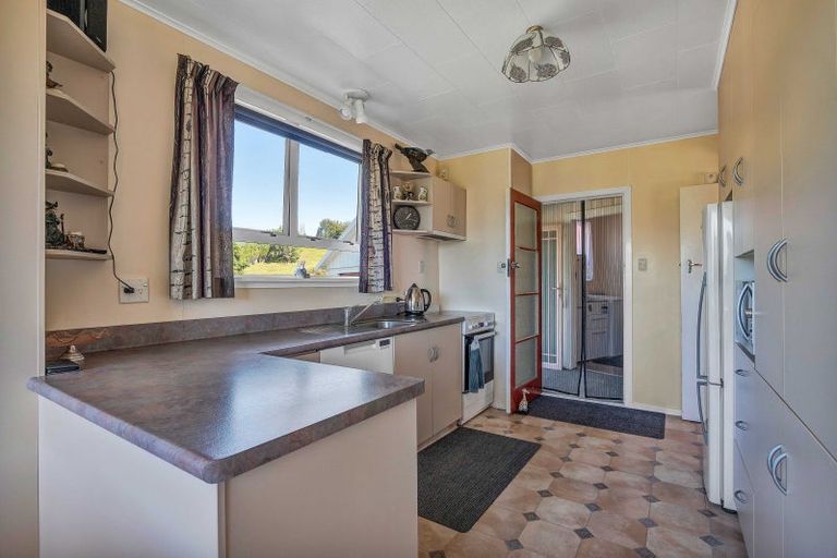 Photo of property in 558 Mangorei Road, Mangorei, New Plymouth, 4371