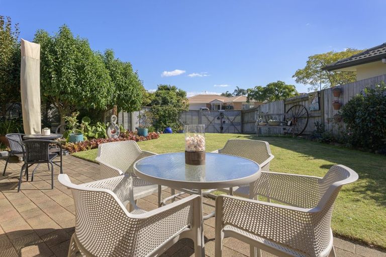 Photo of property in 58 Pacific Cove Drive, Papamoa Beach, Papamoa, 3118