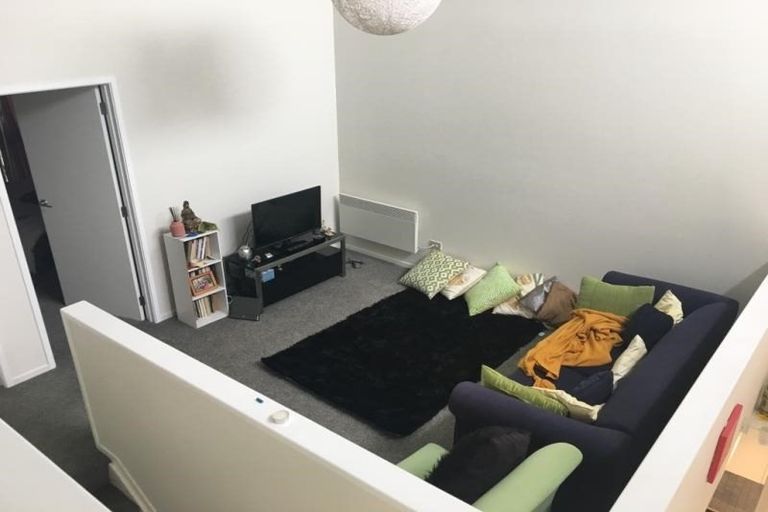 Photo of property in 30 Liquidambar Drive, Hobsonville, Auckland, 0616